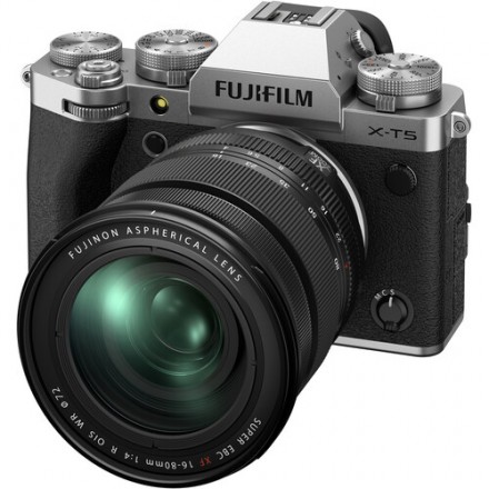 Цифр. фотокамера Fujifilm X-T5 + XF 18-55mm F2.8-4R Silver Цифр. фотокамера Fujifilm X-T5 + XF 18-55mm F2.8-4R Silver